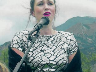 Pwllheli singer praised for national anthem performance at rugby tests