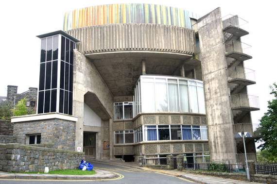 Theatr Ardudwy receives £8k grant