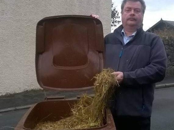 Garden waste ‘left uncollected’