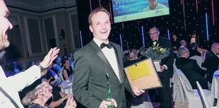 Steven receives prestigious nursing award