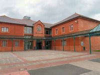 Nefyn man rang ex-partner 1,800 times in three days