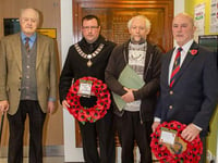 Wreaths laid to commemorate war centenary