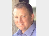 Candidate highlights economy and services