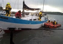 Crewmen thank lifeboatmen after saving them from yacht