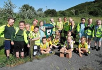 Pupils help tackle dog poo problem