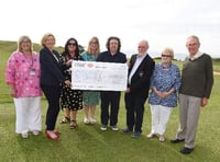 £7,000 donated to dementia day service unit
