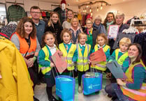 Businesses urged to use Welsh language