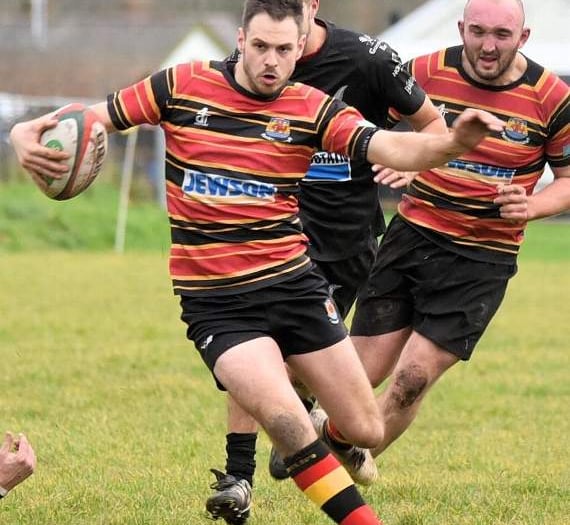 Lively Cardigan see off All Blacks