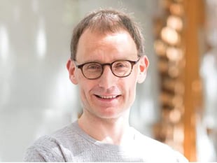 Mid Wales professor leading virus fight