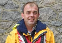 Tributes paid to 'much-loved' RNLI volunteer