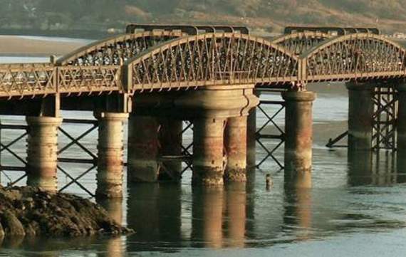Barmouth Bridge walk offers scenic route and wildlife experience