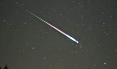 Stargazers urged to look to the heavens tonight for a glimpse of the Leonid meteor shower