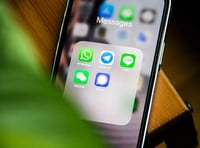 Calls for mandatory tech that blocks child abuse images