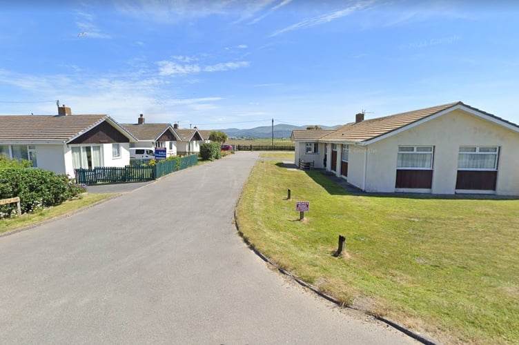 Renfrew Drive in Ynyslas