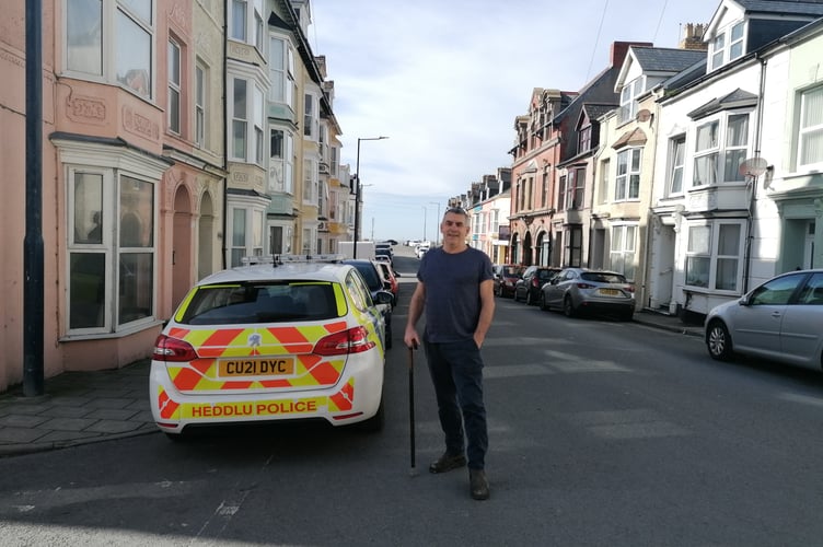 Laurence Akerman on South Road