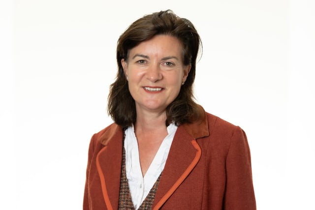 The people have no confidence in Eluned Morgan