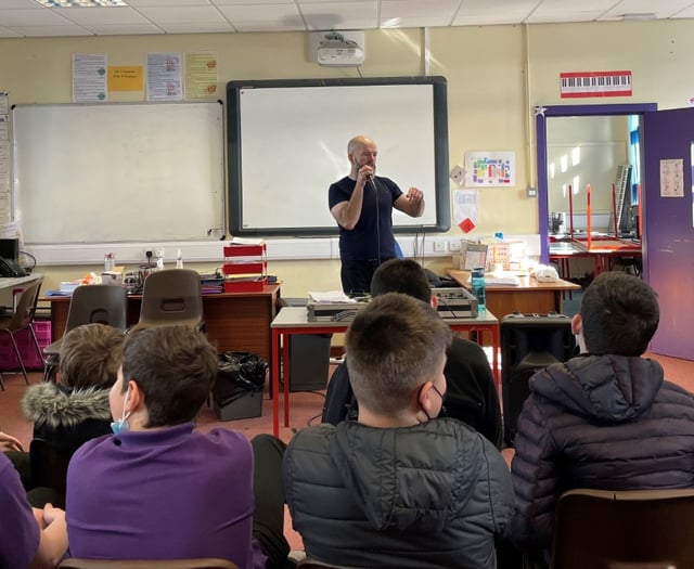 Lampeter pupils learn the art of  beatboxing from Mr Phormula