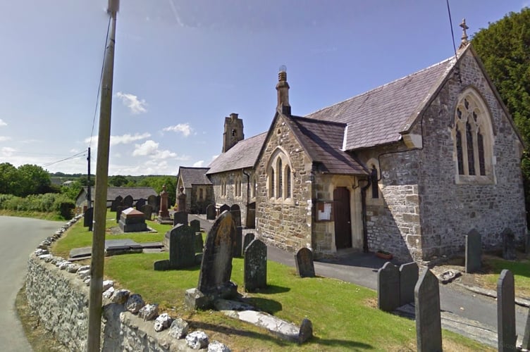 Llanpumsaint
