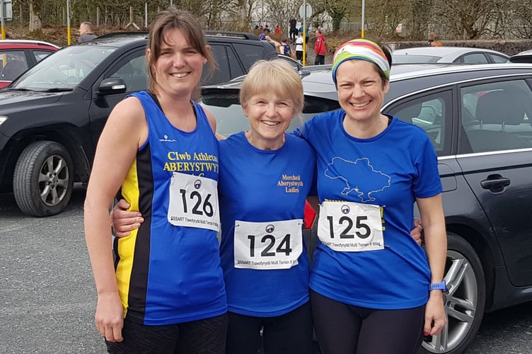 Aberystwyth Athletics Club Jade Gaitley, helen Stretch and Clare Lancaster in Trawsfynydd