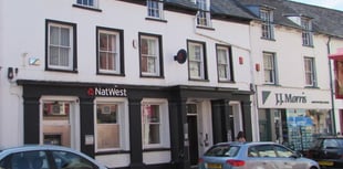 Cafe and B&B plans given go-ahead