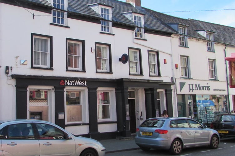 Natwest Cardigan