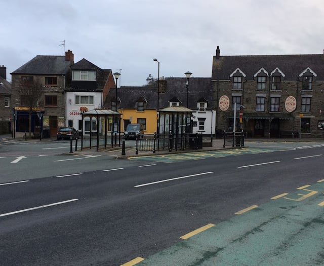 Lampeter man caught driving whilst disqualified in Cardigan
