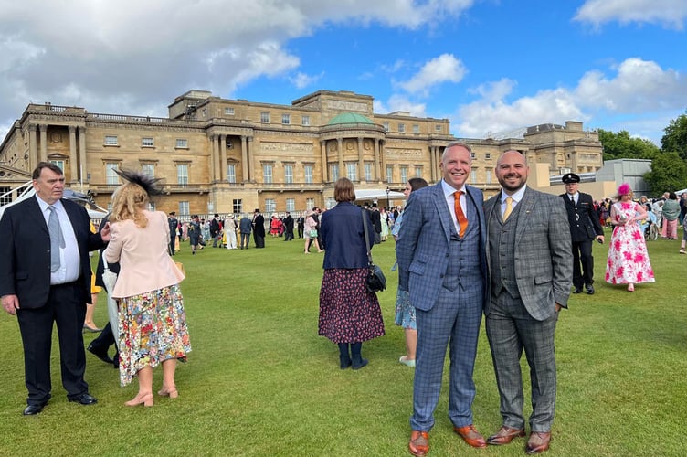 garden party Buck Palace