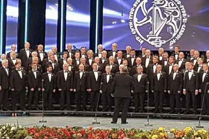 Male voice choir Brythoniaid take to the stage in Pwllheli this weekend