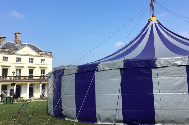 The town council will be holding the picnic in the park later today, at 11.30am, in Y Plas grounds.