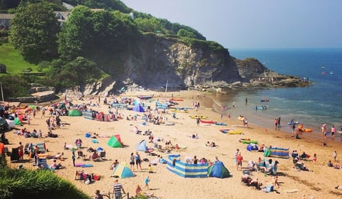 Health chiefs offer advice as Wales prepares for sweltering heat