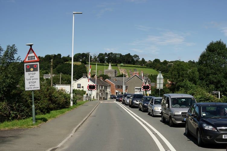 Llanbadarn crossing
