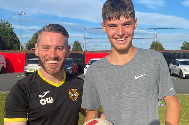 Dolgellau manager Owain Williams with new signing Johan Aufdenkamp