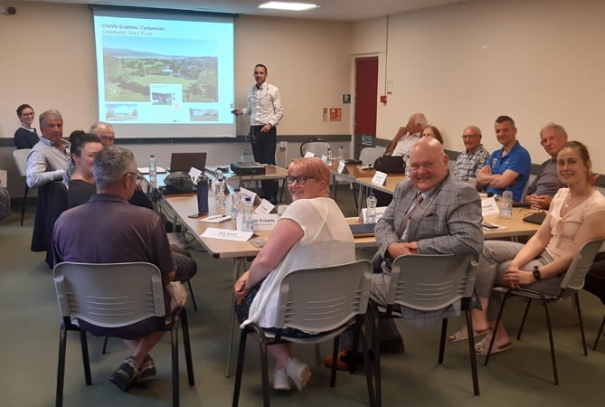 Members of the Community Liaison Group met with National Grid