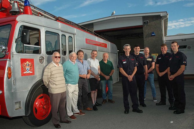 Some of the long retired crew members – Alun Edwards, Glyn Rees, Gareth Jones, Richard Green and John Davies – with the five crew who got together to buy the Bedford – Louis Hiatt, Shane Ryan, Gavin Wagstaff, Carrigan Beeson and Ifan Jones – at Aberdyfi Fire Station