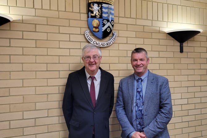First Minister Mark Drakeford with the leader of Ceredigion County Council, Bryan Davies