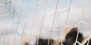 First-half flurry too much for Llanuwchllyn