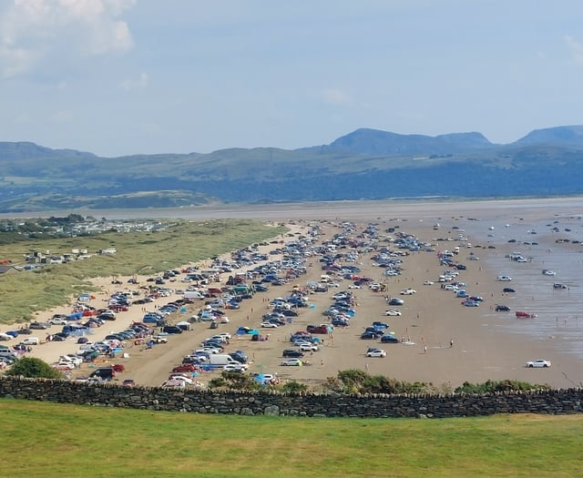 Council encourages people to enjoy coast safely this bank holiday