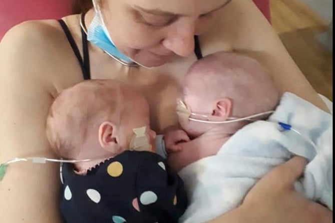 Jennifer French with twins Rupert and Molly. See SWNS story SWFTtwins. A woman's second set of naturally conceived twins saved her life when they led to the diagnosis of a mystery illness that caused her skin to 'rot' and left her days from death. Jennifer French, 38, found out she had severe liver failure shortly after giving birth to 16-month-old twins Rupert and Molly after years of agonising symptoms that were 'worse than childbirth'.  The mum-of-five first noticed her skin turning black in March 2017 and began suffering from chilblains - a small, itching swelling on the skin that occurs as a reaction to cold temperatures.  Even the slightest breeze on her skin left her in so much pain she was 'unable to walk'', but doctors struggled to find the cause of her symptoms.