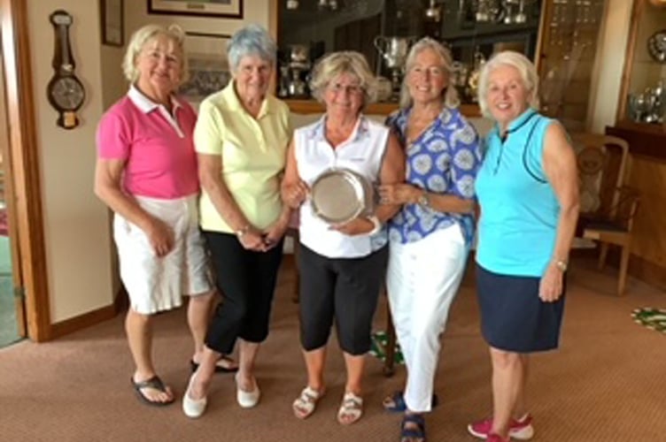 Captain Mair Jenkins together with the Roberts family presenting the Roberts Salver to Gill Jones, Borth & Ynyslas GC, 09/22