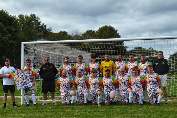 Penparcau’s new kit has been designed by Ysgol Llwyn yr Eos pupil Isabelle Morris