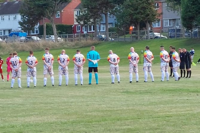 The players held a minute’s silence to honour the Queen before kick off against Rhyl 1876 2022
