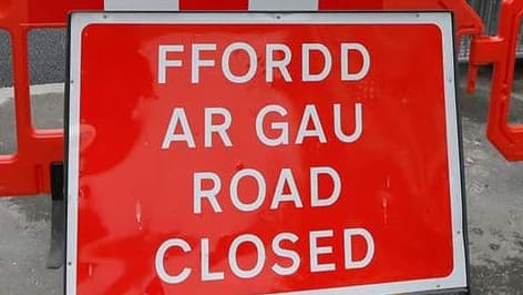 Road remains closed after landslide | cambrian-news.co.uk