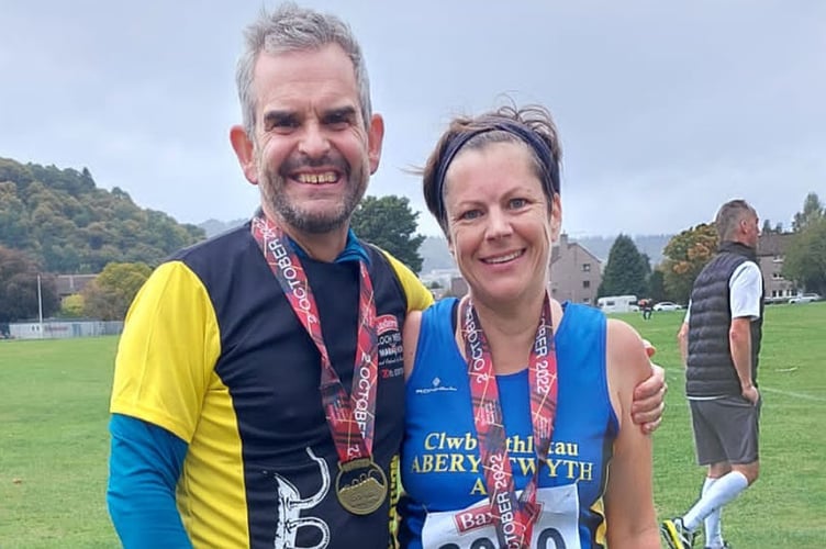 Ian Brandreth and Clare Lancaste at the Loch Ness Marathon 2022