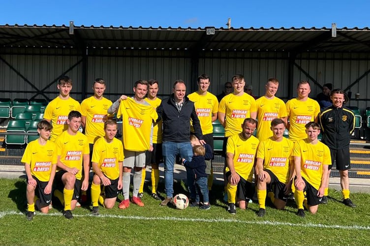 The Aberaeron first team squad in their new kit for 2022 sponsored by Morgan & Davies
