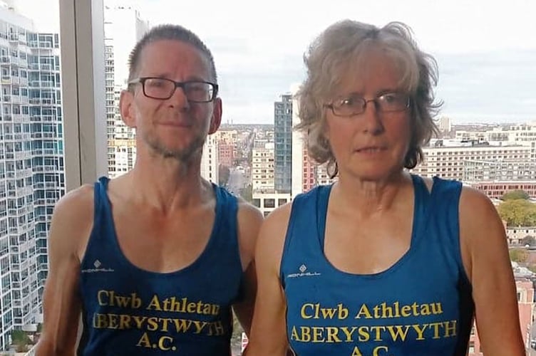 Paul Scullion and Maggie Collingborn at ChicagoMarathon October 2022
