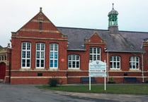 School plan to build canopy to protect pupils from weather approved
