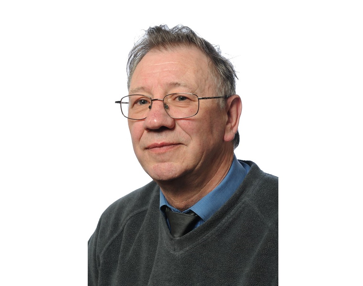 Gwynedd councillor defends eating during Foden meeting