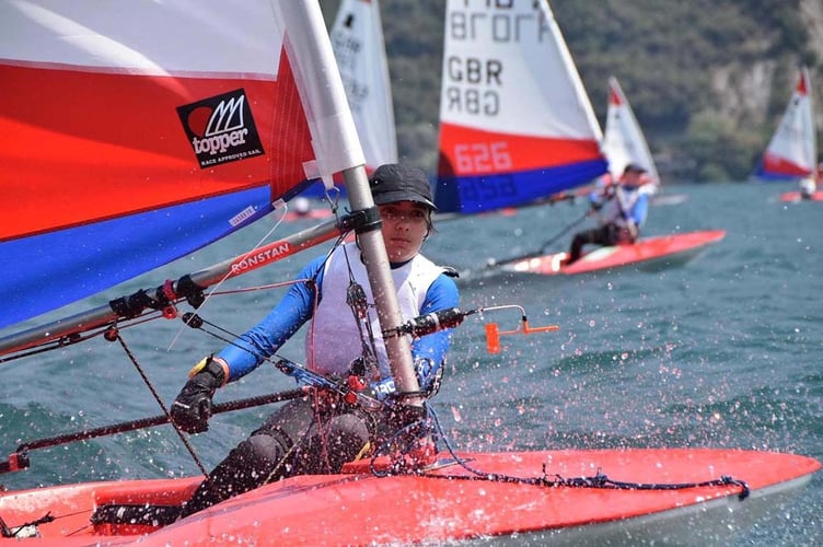 Jasper Focardi Dolling racing in his Topper 2022