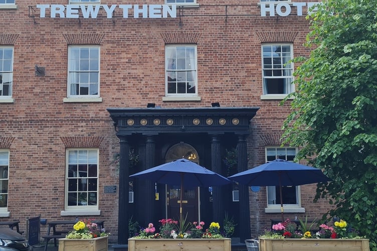 Trewythen Hotel, Llanidloes