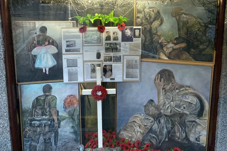The  window display in Seasons and Reasons, Harlech